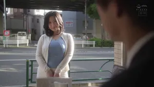 ông chồng yếu không làm lên đỉnh, vợ lên mạng tìm trai trẻ nện khỏe