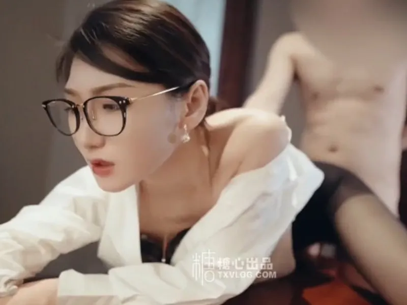 Vào phòng riêng được tiền bối nữ dâm dục mút của quý cho